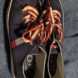 Tommy Hilfiger sneakers
